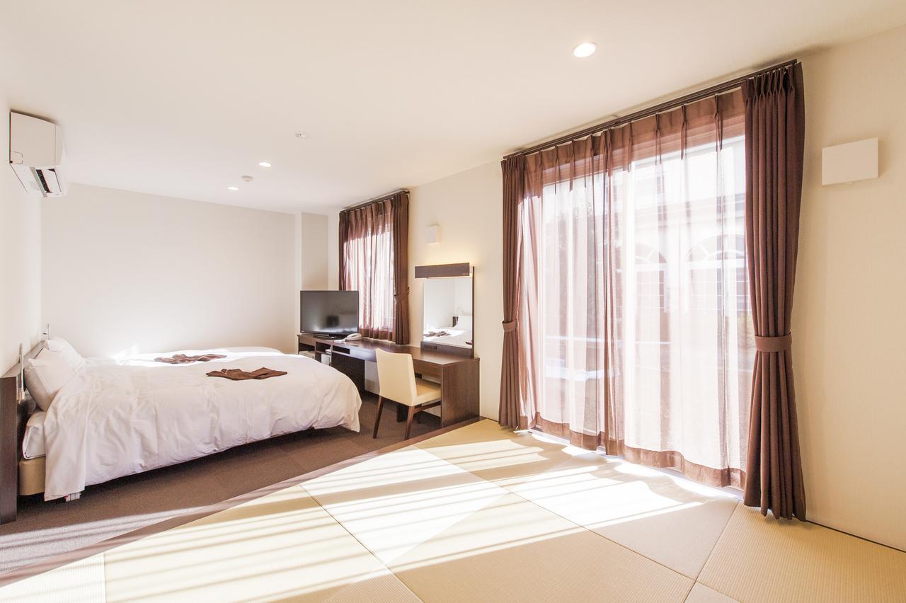 Hana Hotel Fukaya & Spa Екстериор снимка