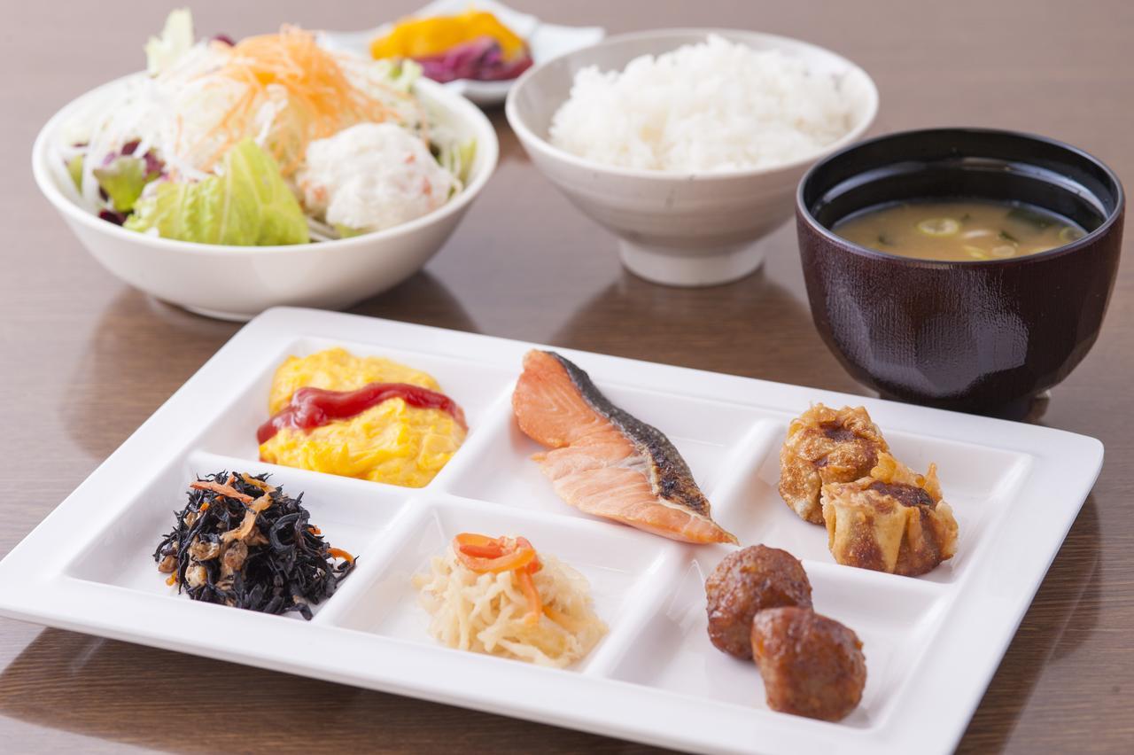 Hana Hotel Fukaya & Spa Екстериор снимка