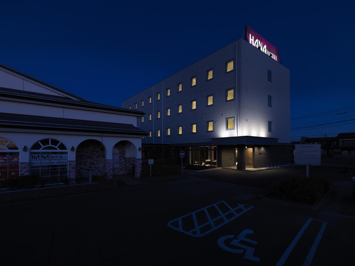 Hana Hotel Fukaya & Spa Екстериор снимка