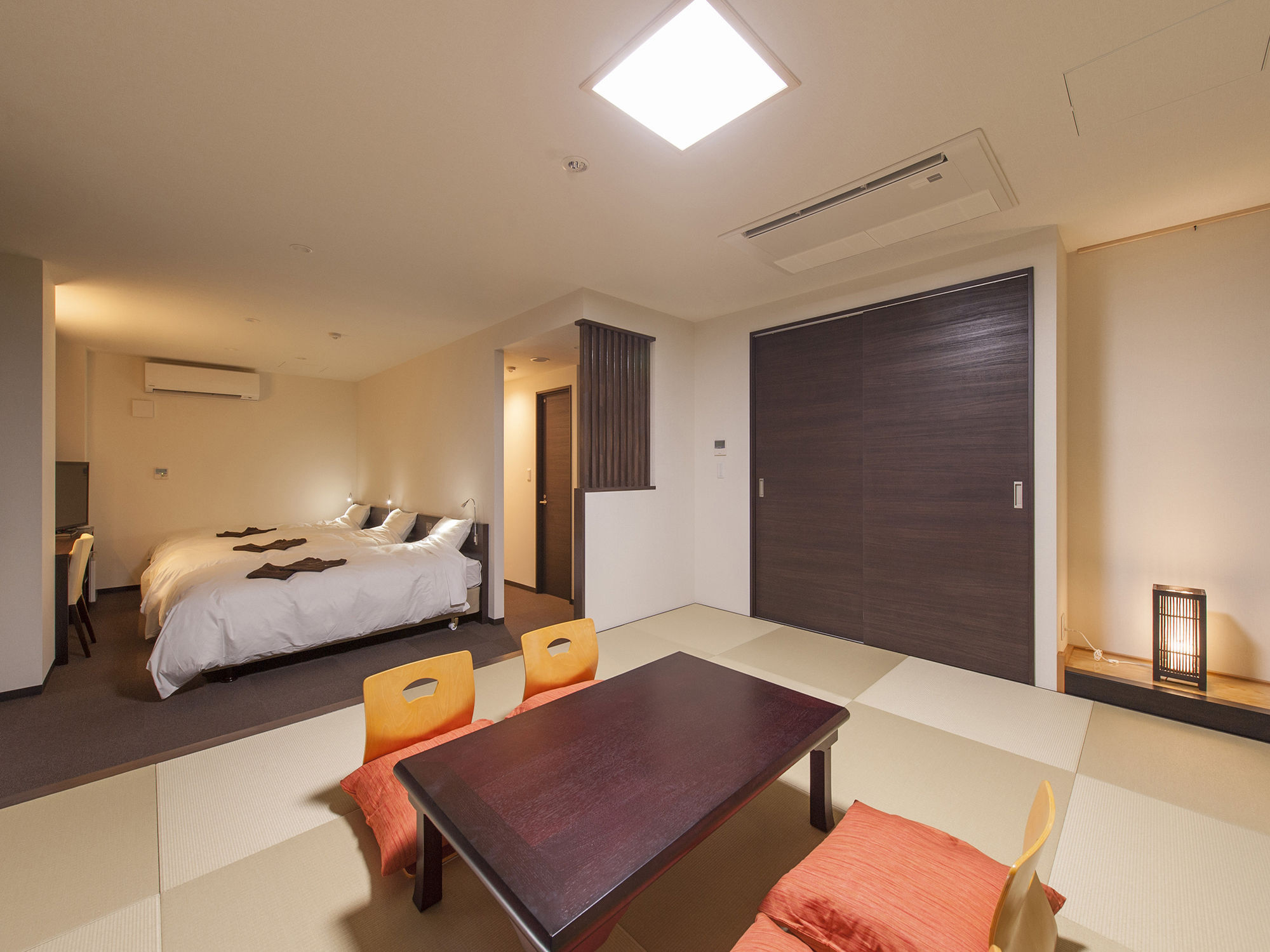 Hana Hotel Fukaya & Spa Екстериор снимка